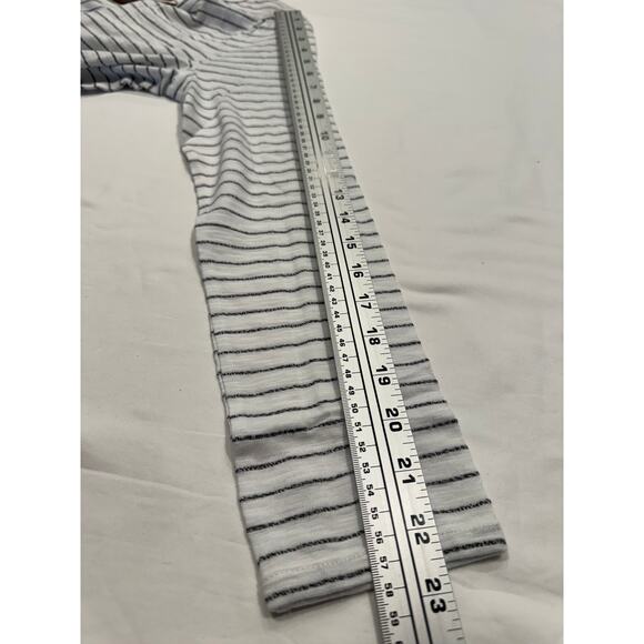 NEW Untuckit Womens Leoville T-Shirt Top Size L Boat Neck Long Sleeve Cotton NWT - Picture 8 of 10